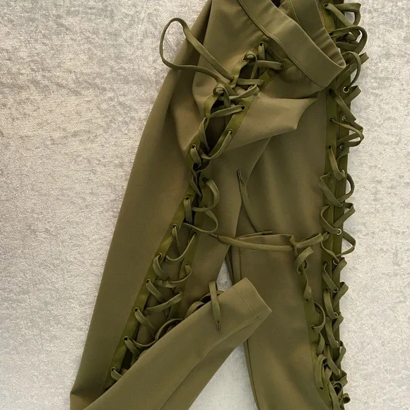 Puma By Rihanna Fenty Stretch pants olive green (Leggings) - Picture 13 of 13